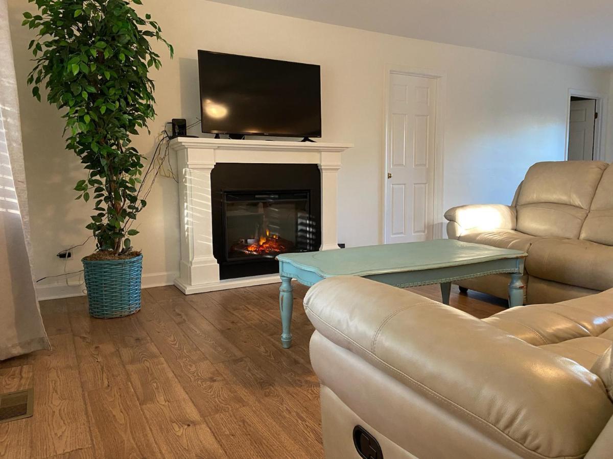 Cozy Three Bedroom House With Fireplace Wilmington Exterior foto
